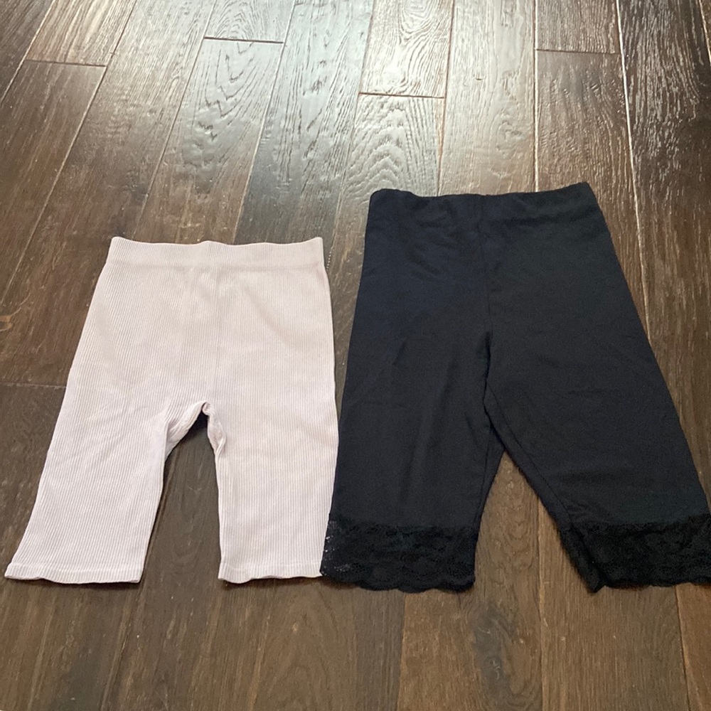 Lot of 2 Zara bike shorts. Purple and black. Xs-s